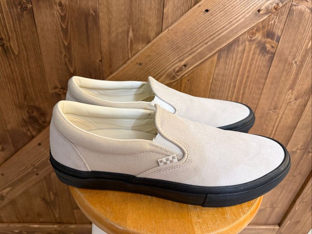 Vans Men’s Size 12 Beige Suede Classic Slip-On Sneakers NWOT